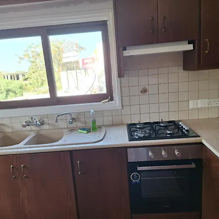 Дом отдыха Big House In Center Of Protaras, Near *