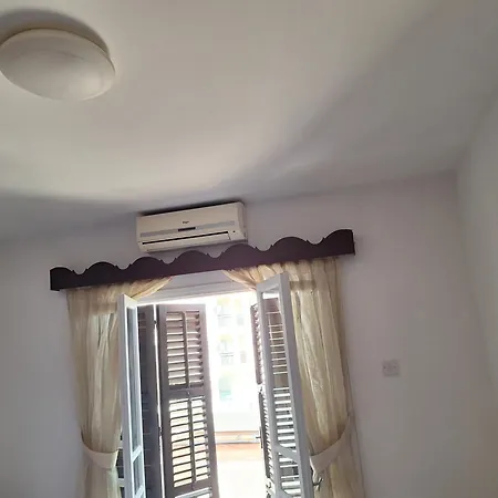 Дом отдыха Big House In Center Of Protaras, Near *