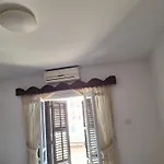 بيت للعطل Big House In Center Of Protaras, Near *
