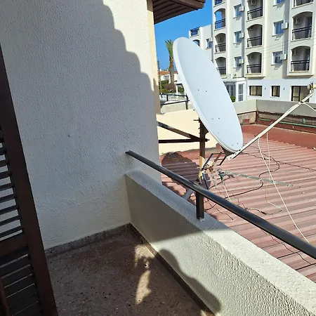 Big House In Center Of Protaras, Near Semesterbostad Protaras