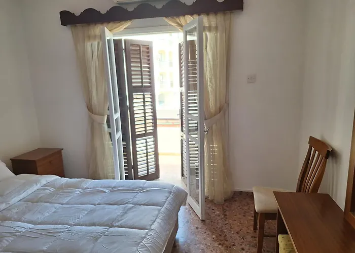 Big House In Center Of Protaras, Near Tatil Evi Protaras