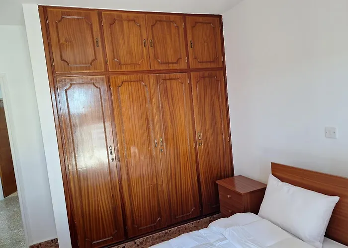 Casa vacanze Big House In Center Of Protaras, Near