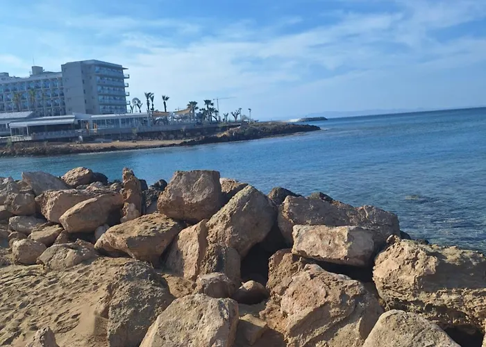 Big House In Center Of Protaras, Near Casa vacanze